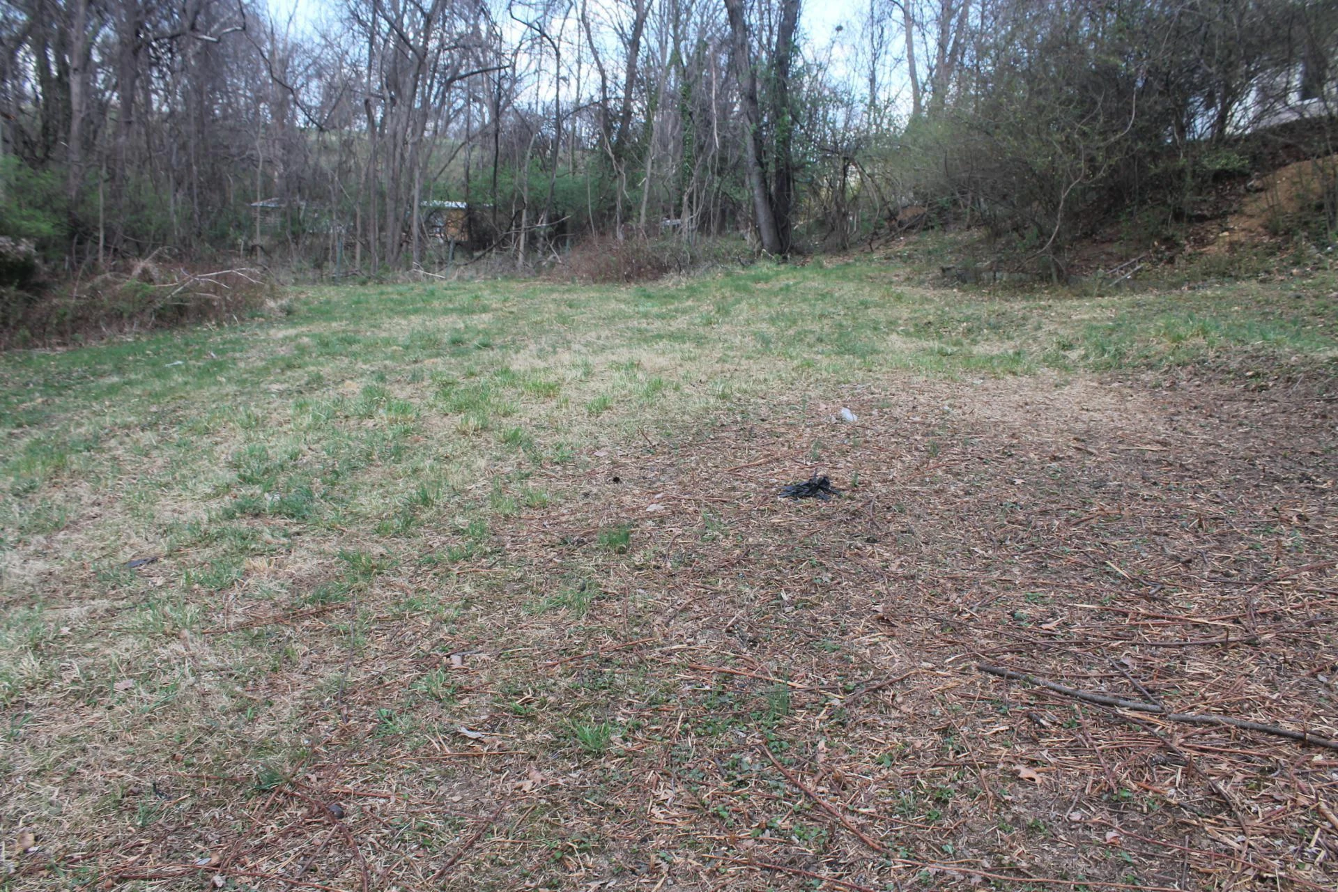 1012 Crescent ST NW - Photo 6