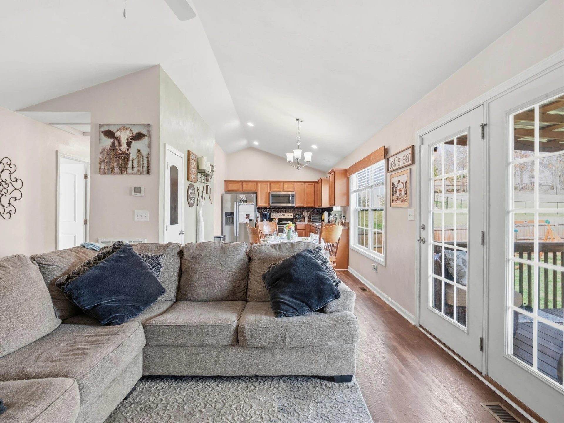 5605 Prunty DR - Photo 7