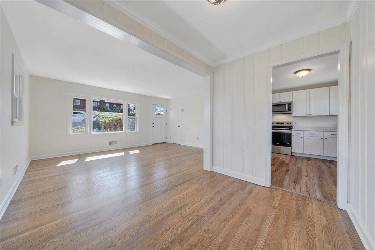 1089 Glenn Ridge RD NW - Photo 10