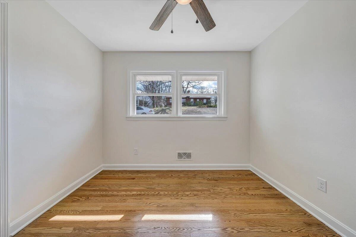 1089 Glenn Ridge RD NW - Photo 19
