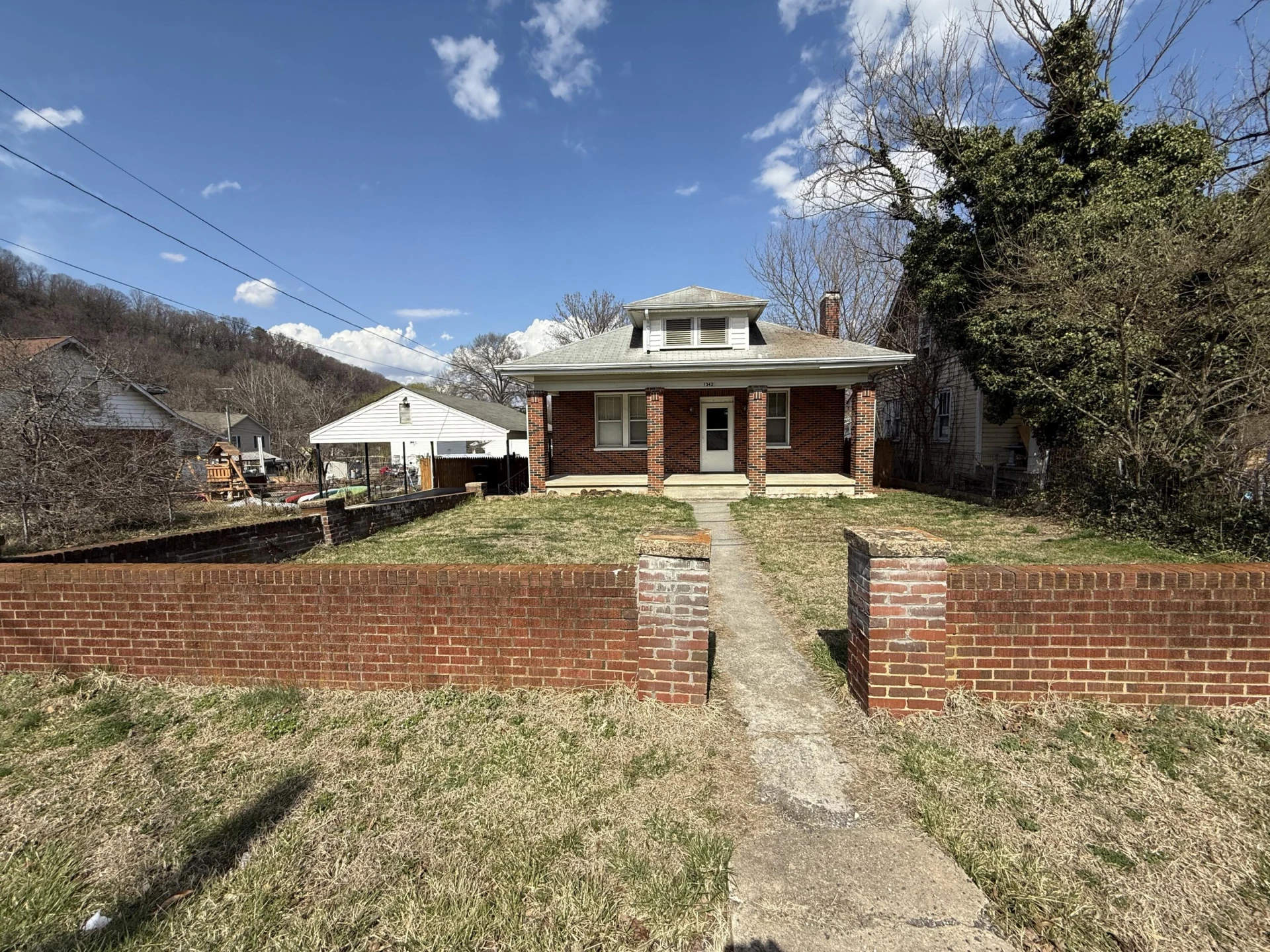 1342 Craig Robertson RD SE - Photo 2