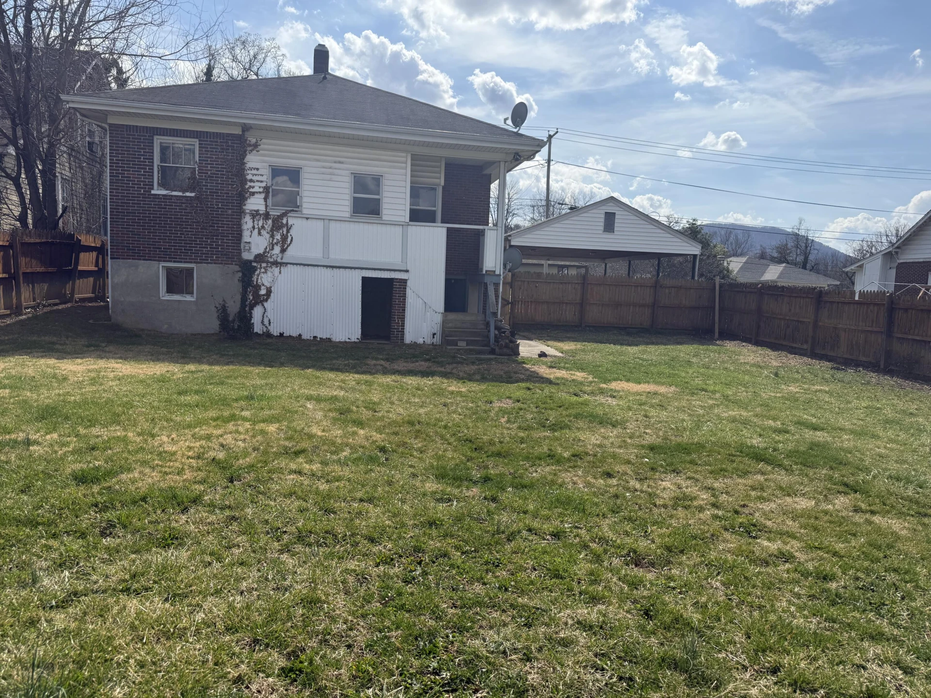 1342 Craig Robertson RD SE - Photo 36