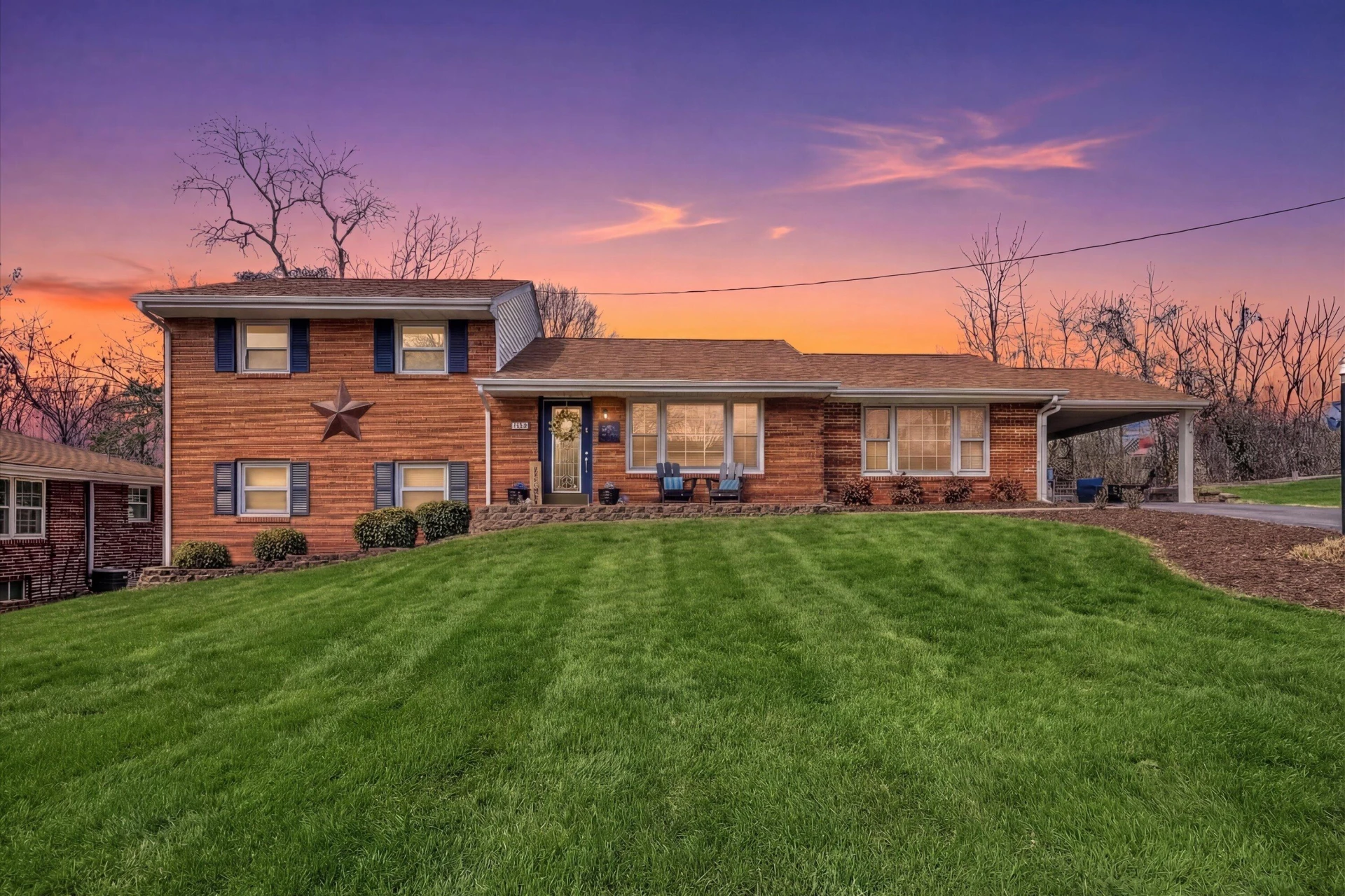 3105 Davis AVE