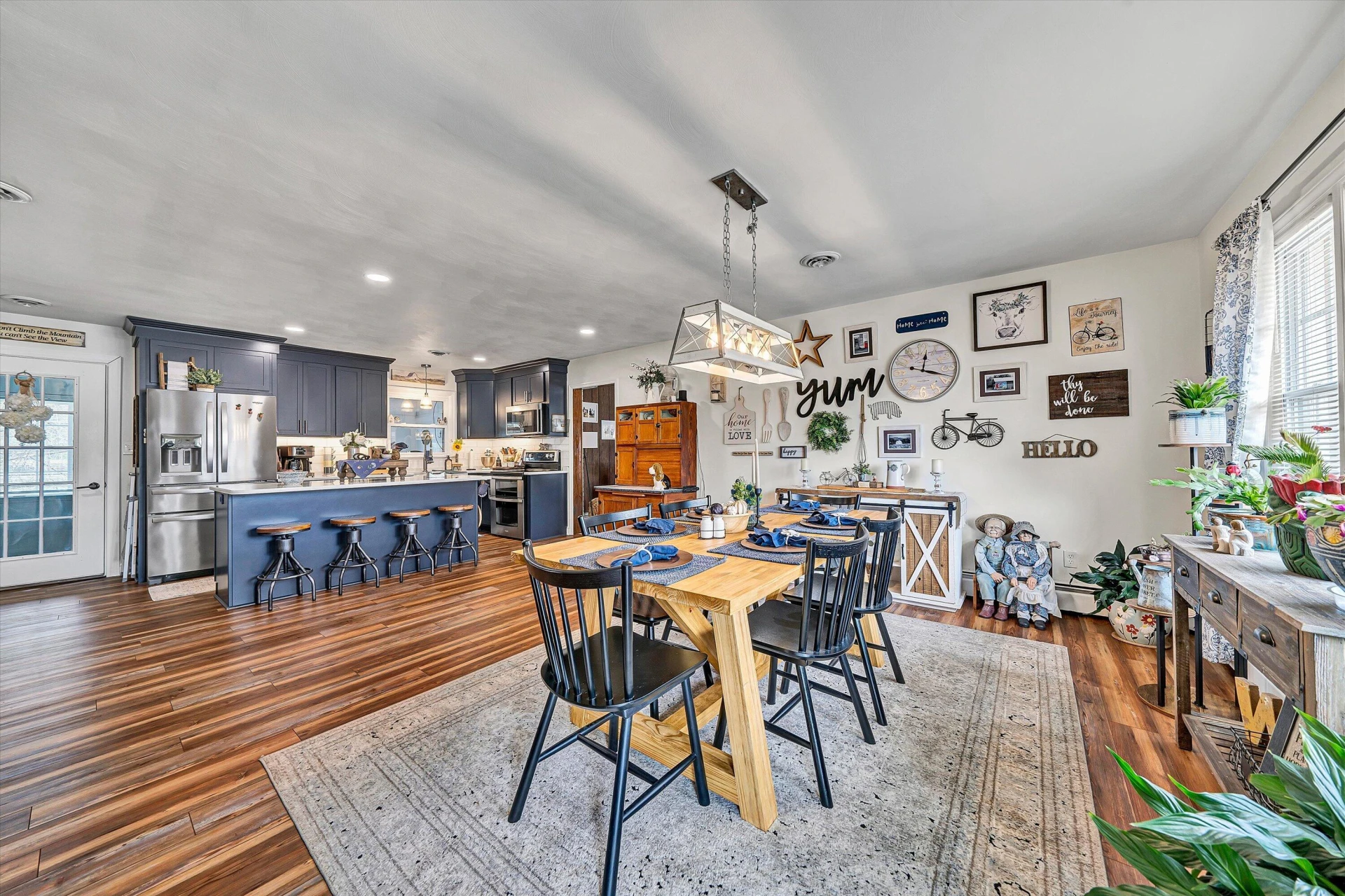 3105 Davis AVE - Photo 7