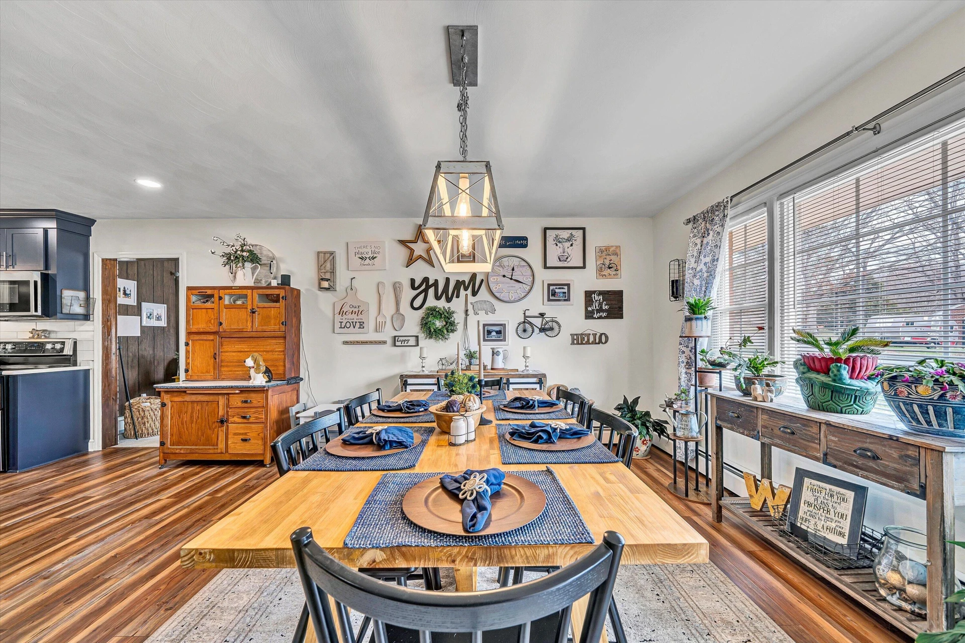 3105 Davis AVE - Photo 8