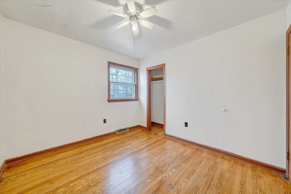 8793 Dickerson Mill RD - Photo 15