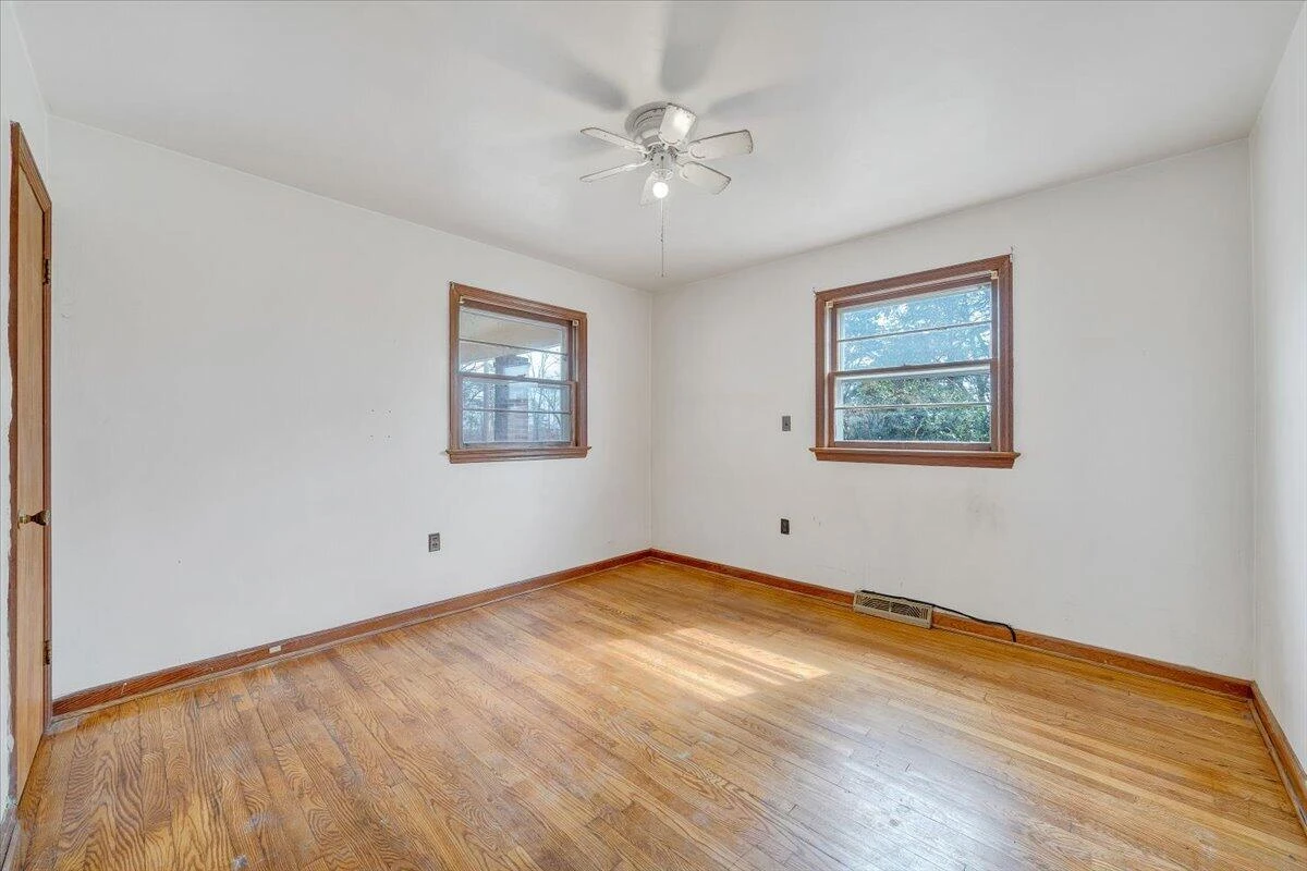 8793 Dickerson Mill RD - Photo 17