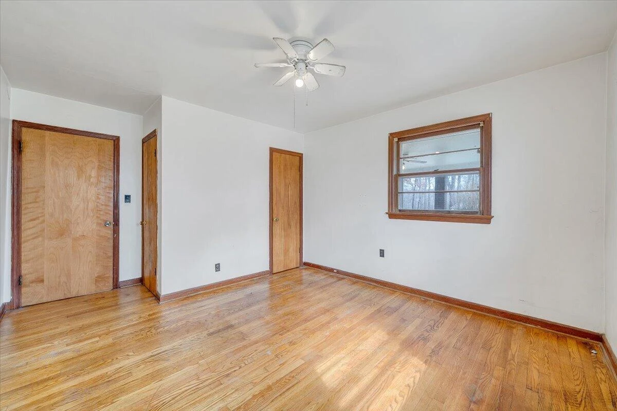8793 Dickerson Mill RD - Photo 18