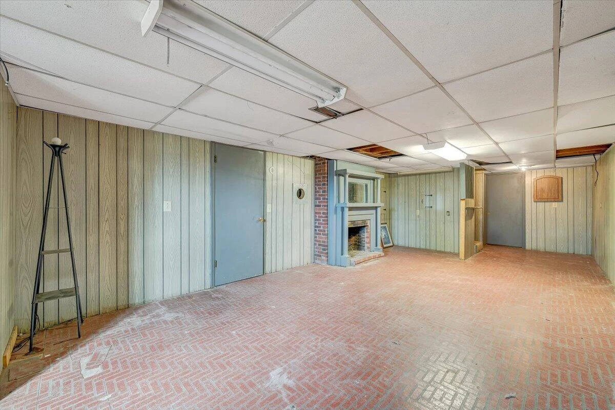 8793 Dickerson Mill RD - Photo 30