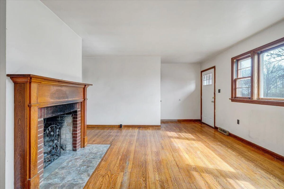 8793 Dickerson Mill RD - Photo 5