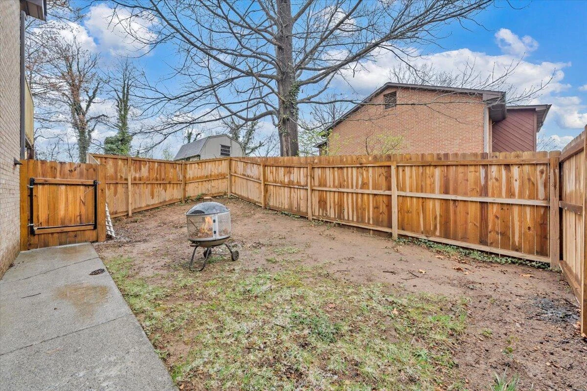 1709 Ellis CT - Photo 24