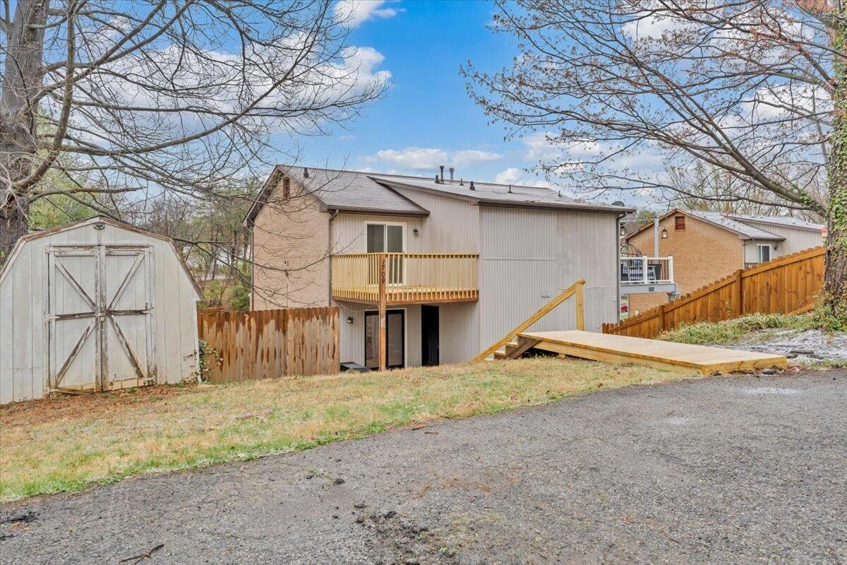 1709 Ellis CT - Photo 29