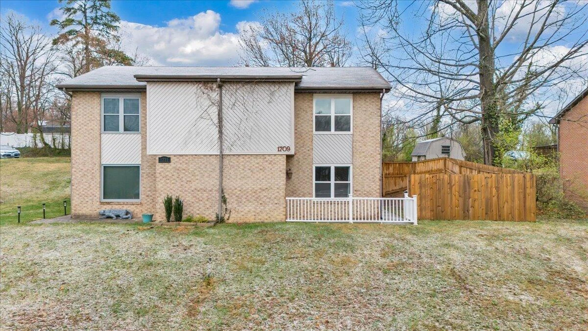 1709 Ellis CT - Photo 35