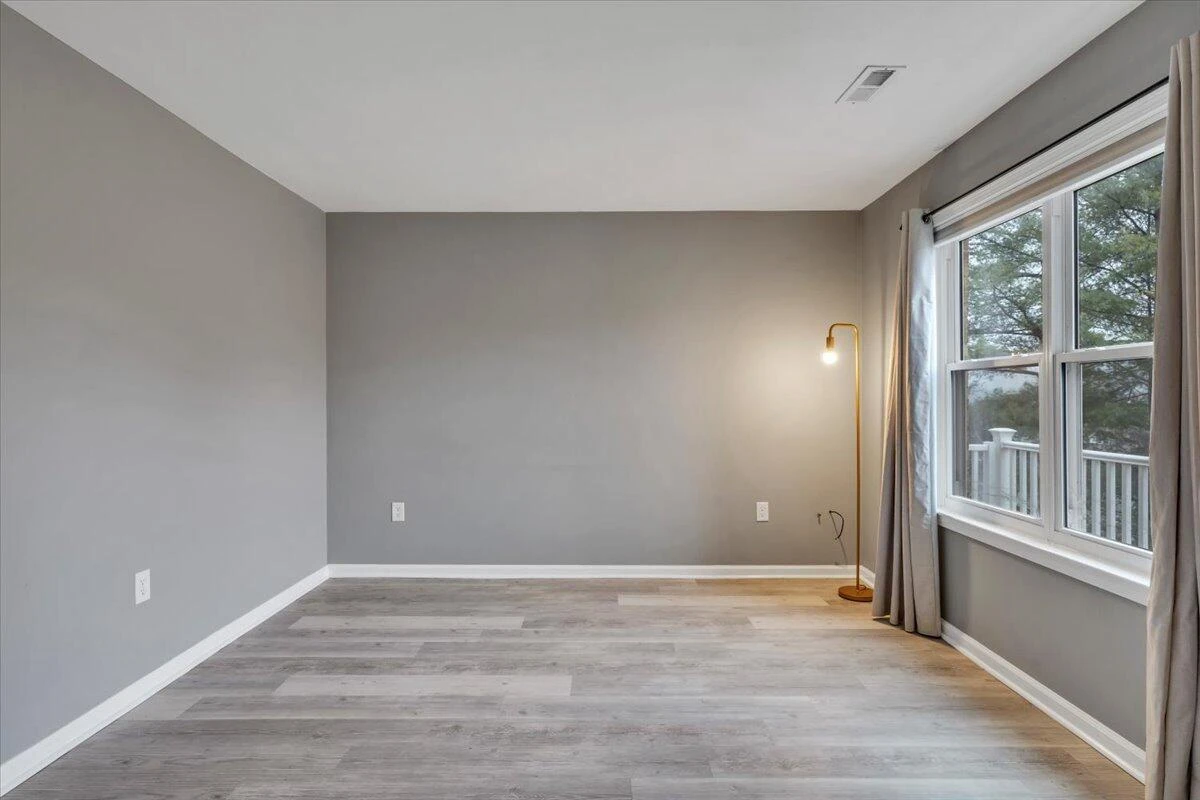 1709 Ellis CT - Photo 5