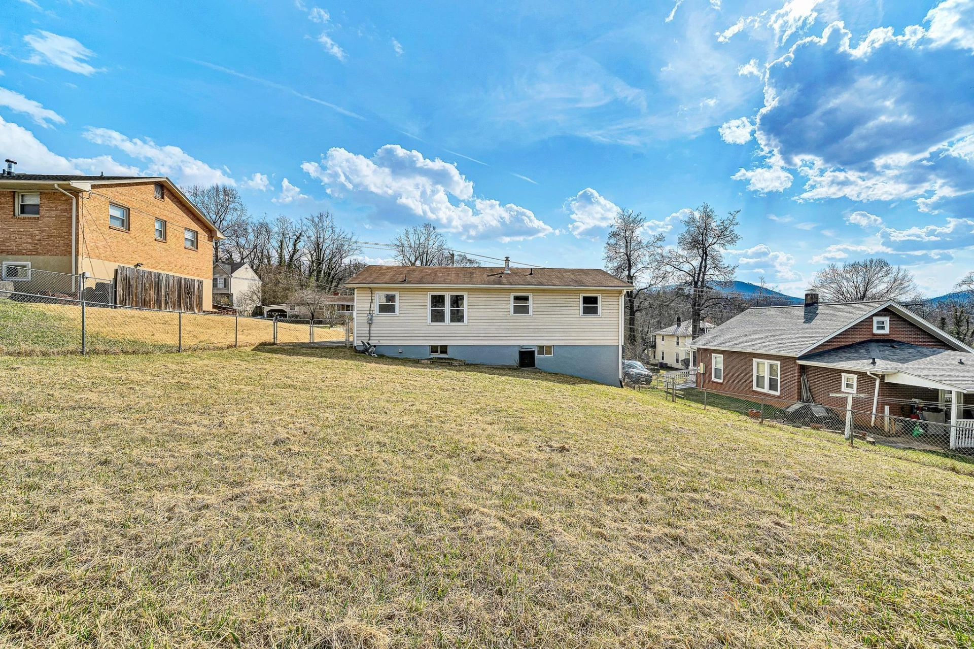 1378 Craig Robertson RD SE - Photo 15