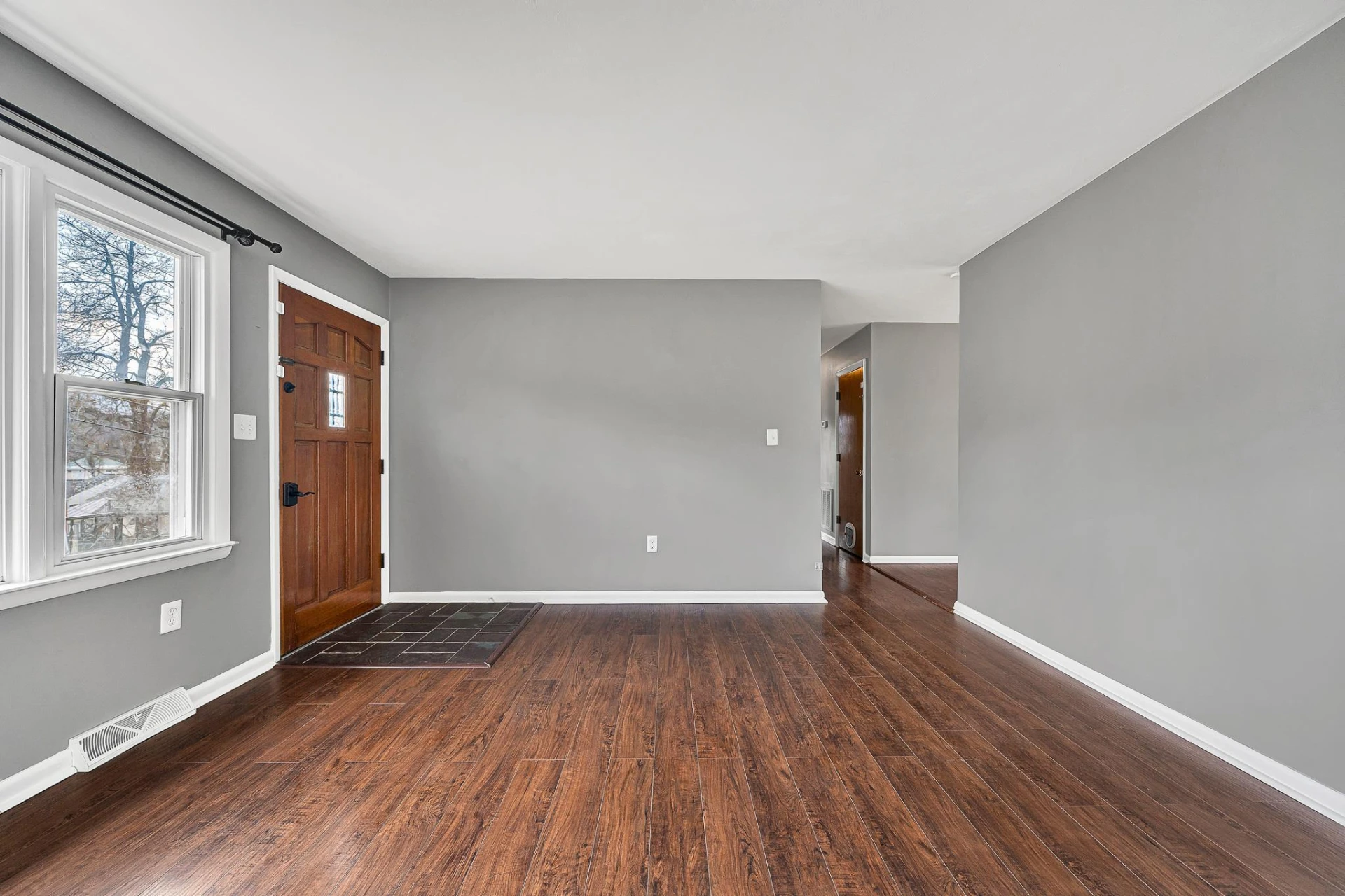 1378 Craig Robertson RD SE - Photo 4