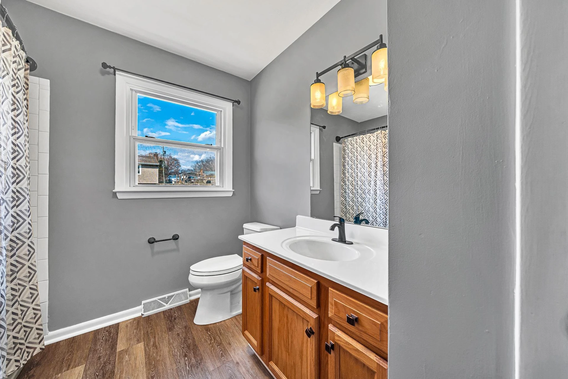 1378 Craig Robertson RD SE - Photo 8