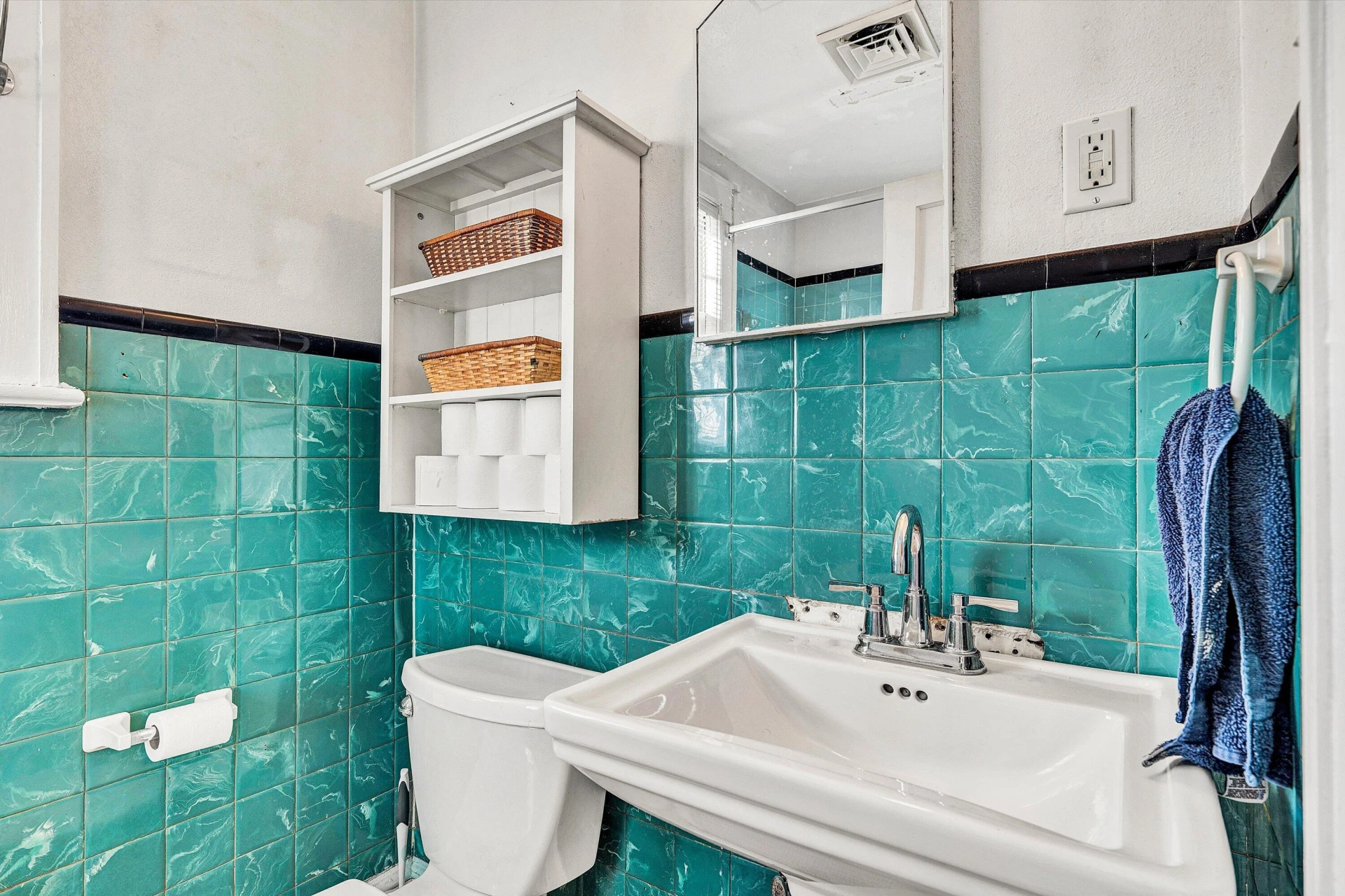 3339 Collingwood ST NE - Photo 20