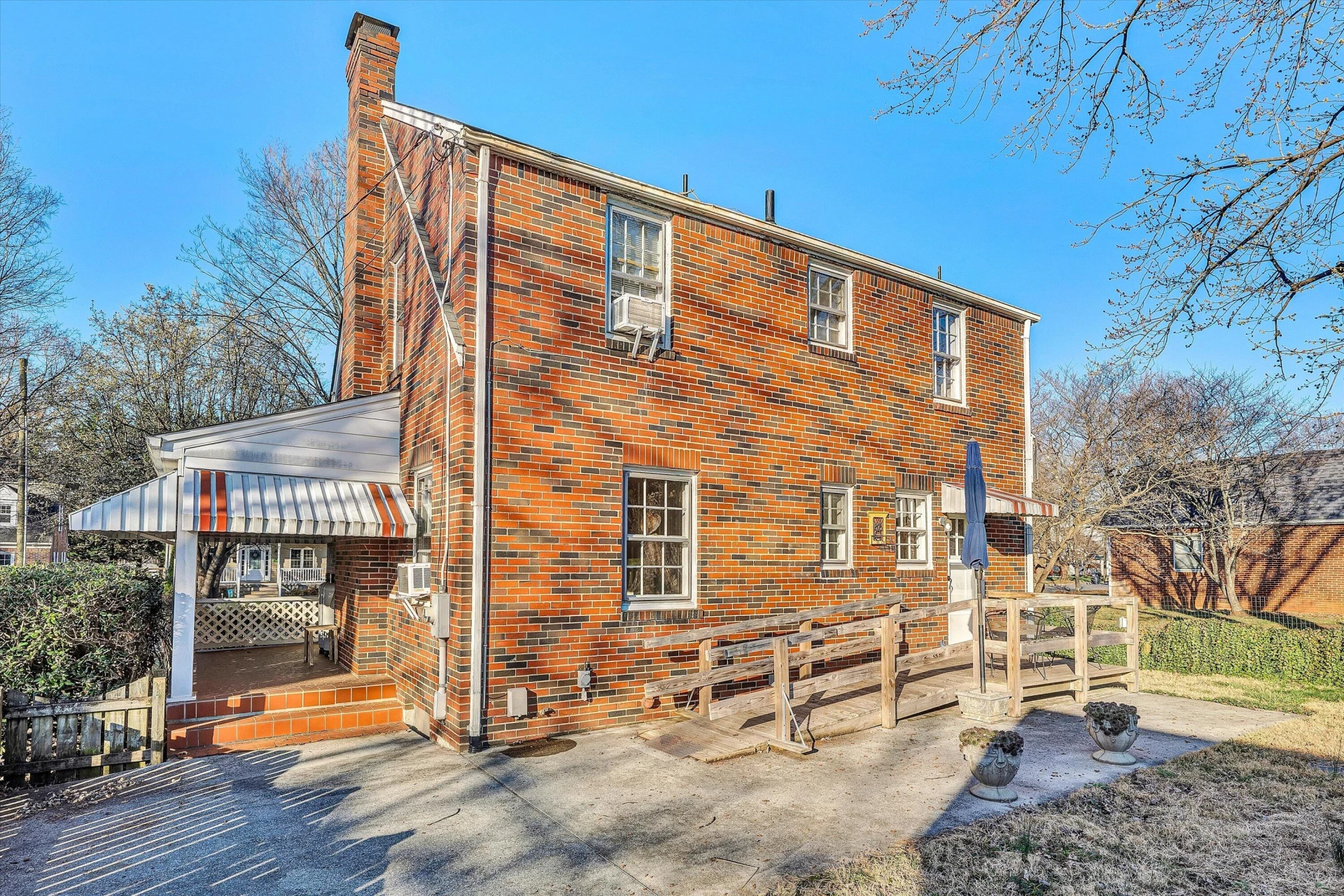 3339 Collingwood ST NE - Photo 29
