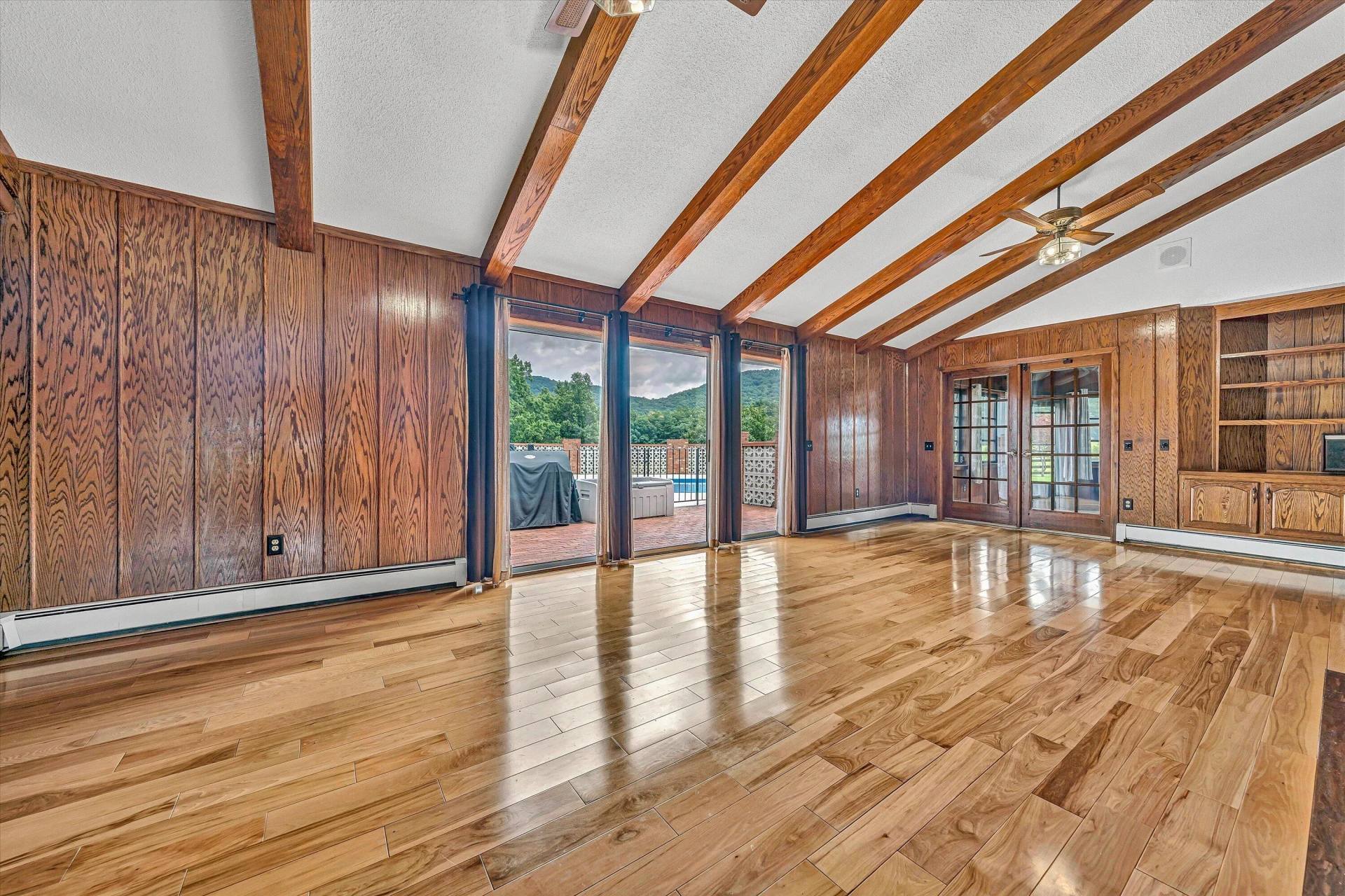 270 Parkside LN - Photo 12