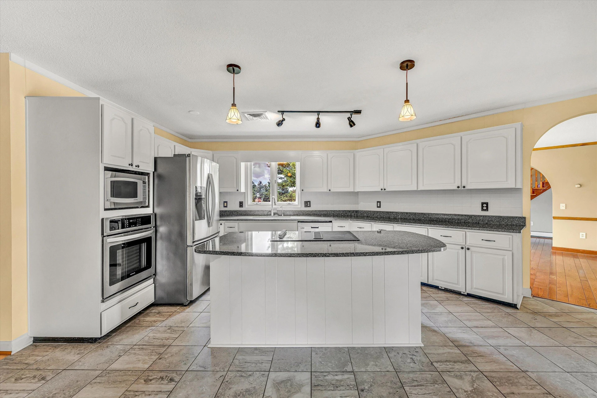 270 Parkside LN - Photo 18