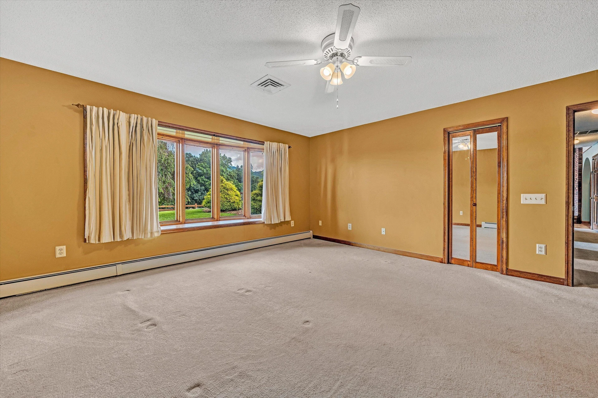 270 Parkside LN - Photo 36