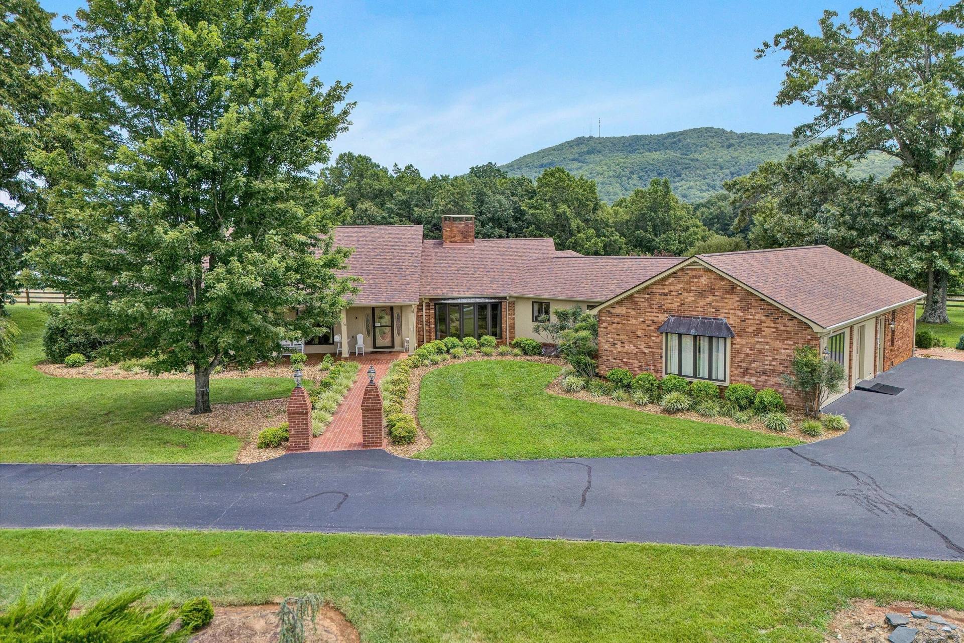 270 Parkside LN - Photo 52
