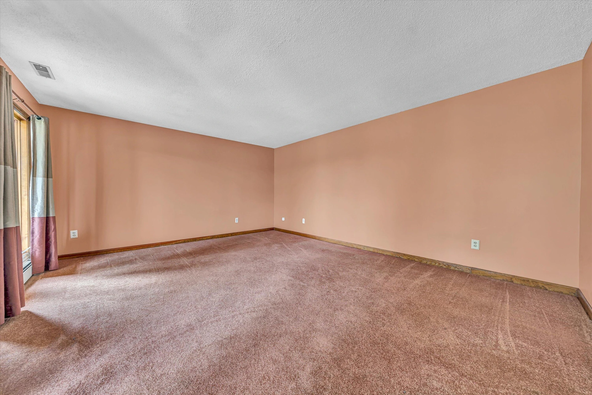 270 Parkside LN - Photo 8