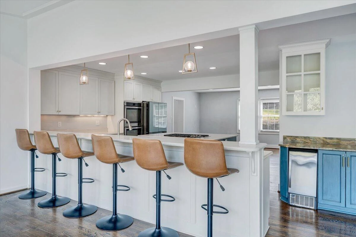 3101 Maywood RD SW - Photo 22