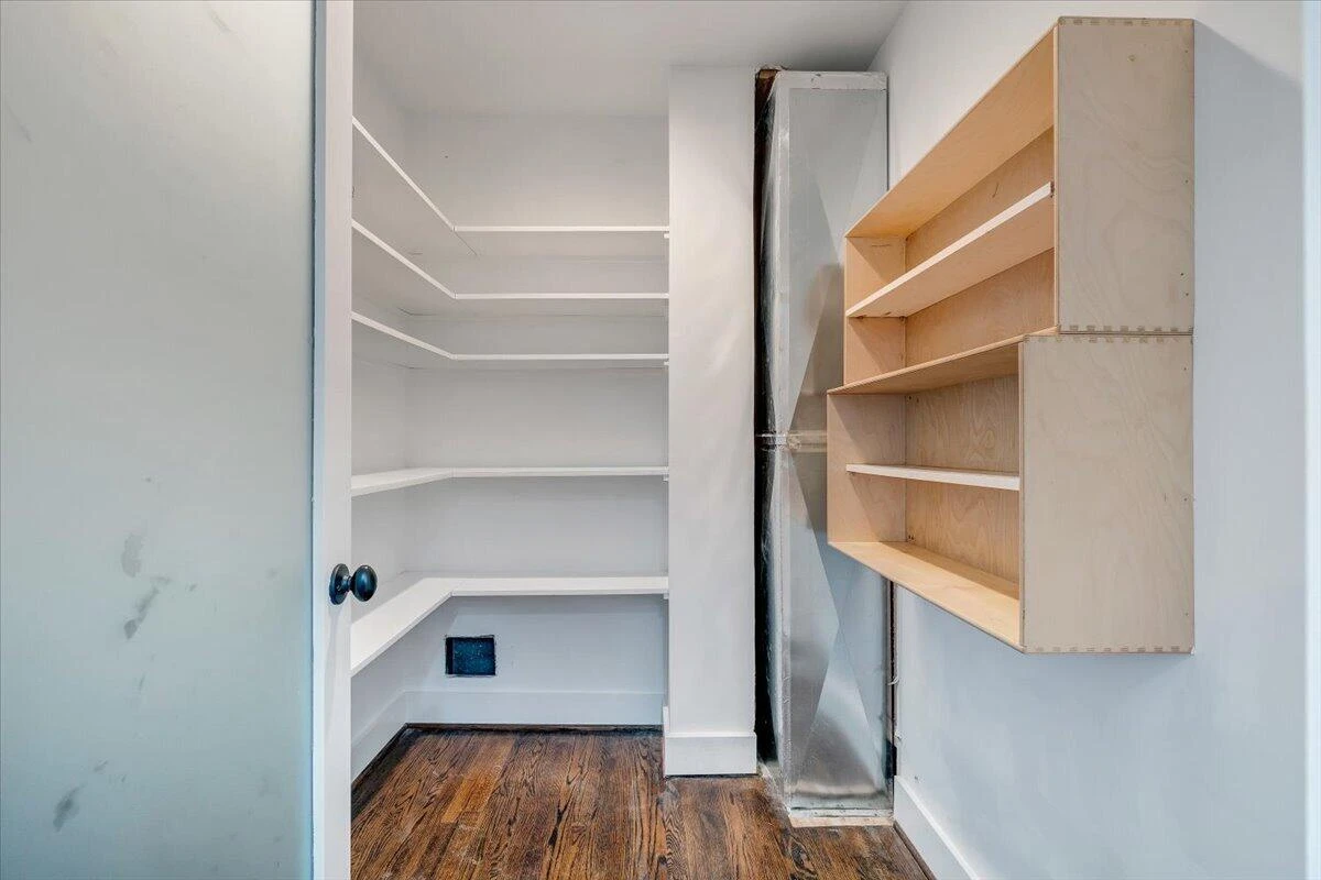3101 Maywood RD SW - Photo 23