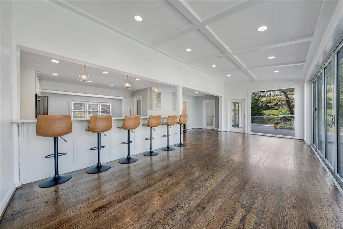 3101 Maywood RD SW - Photo 26