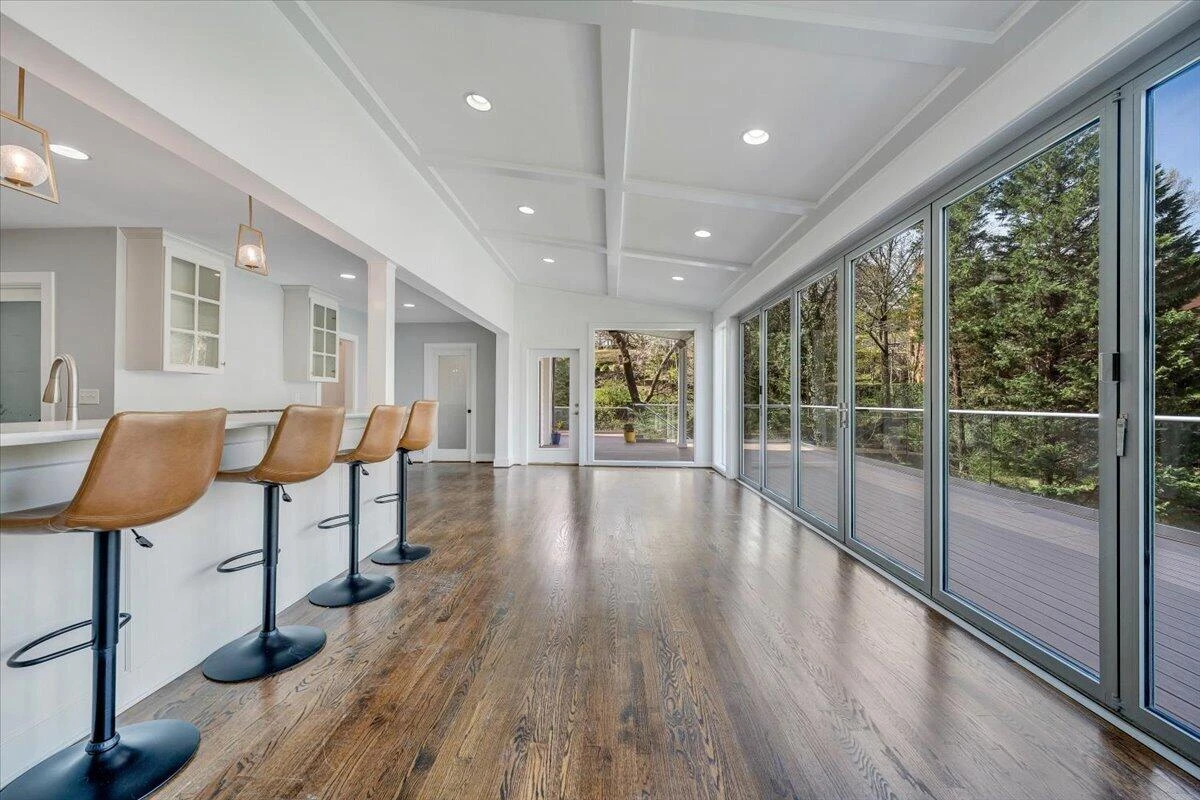 3101 Maywood RD SW - Photo 27