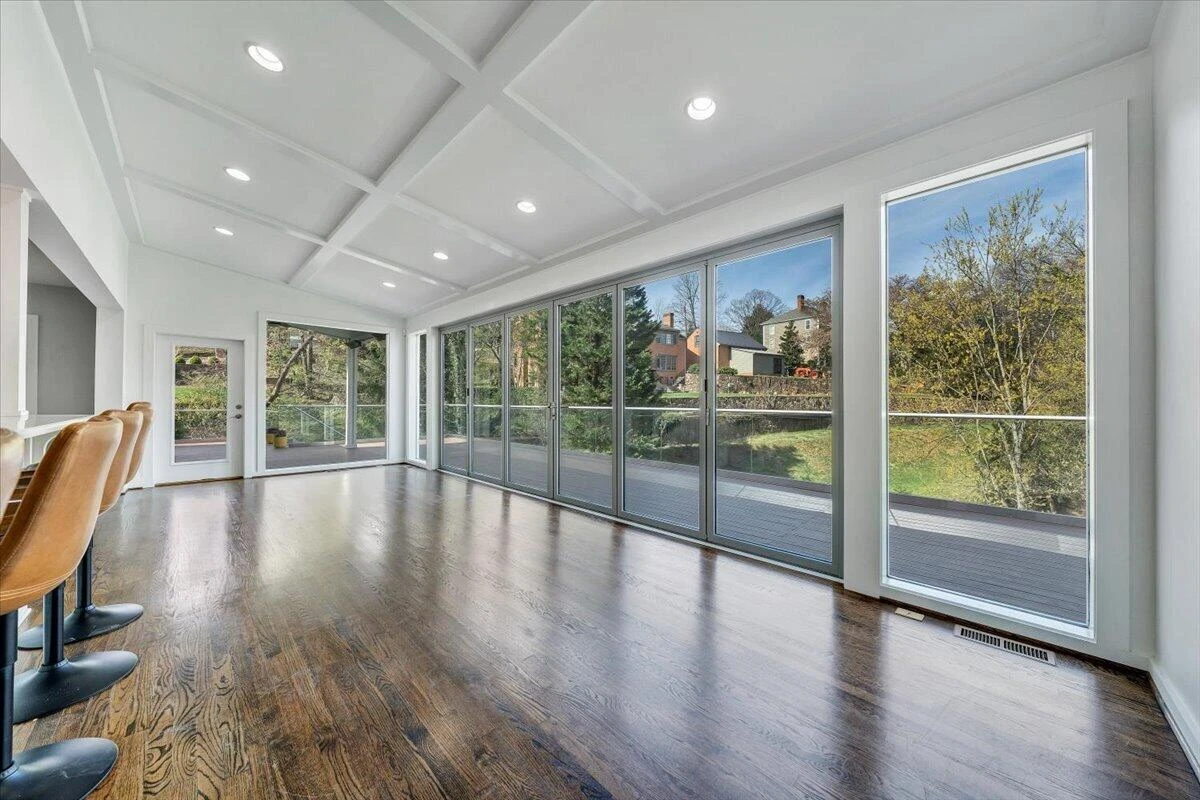 3101 Maywood RD SW - Photo 28