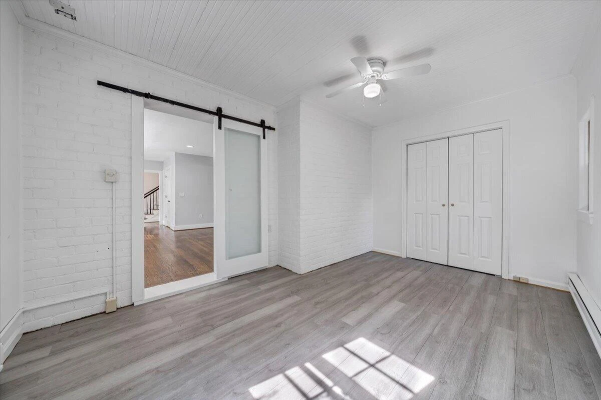 3101 Maywood RD SW - Photo 35