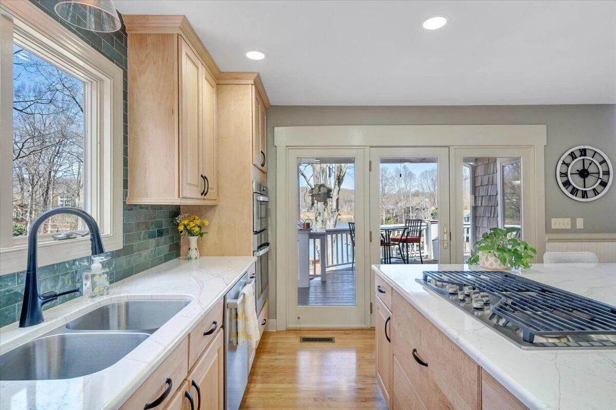 150 Waterwood DR - Photo 32