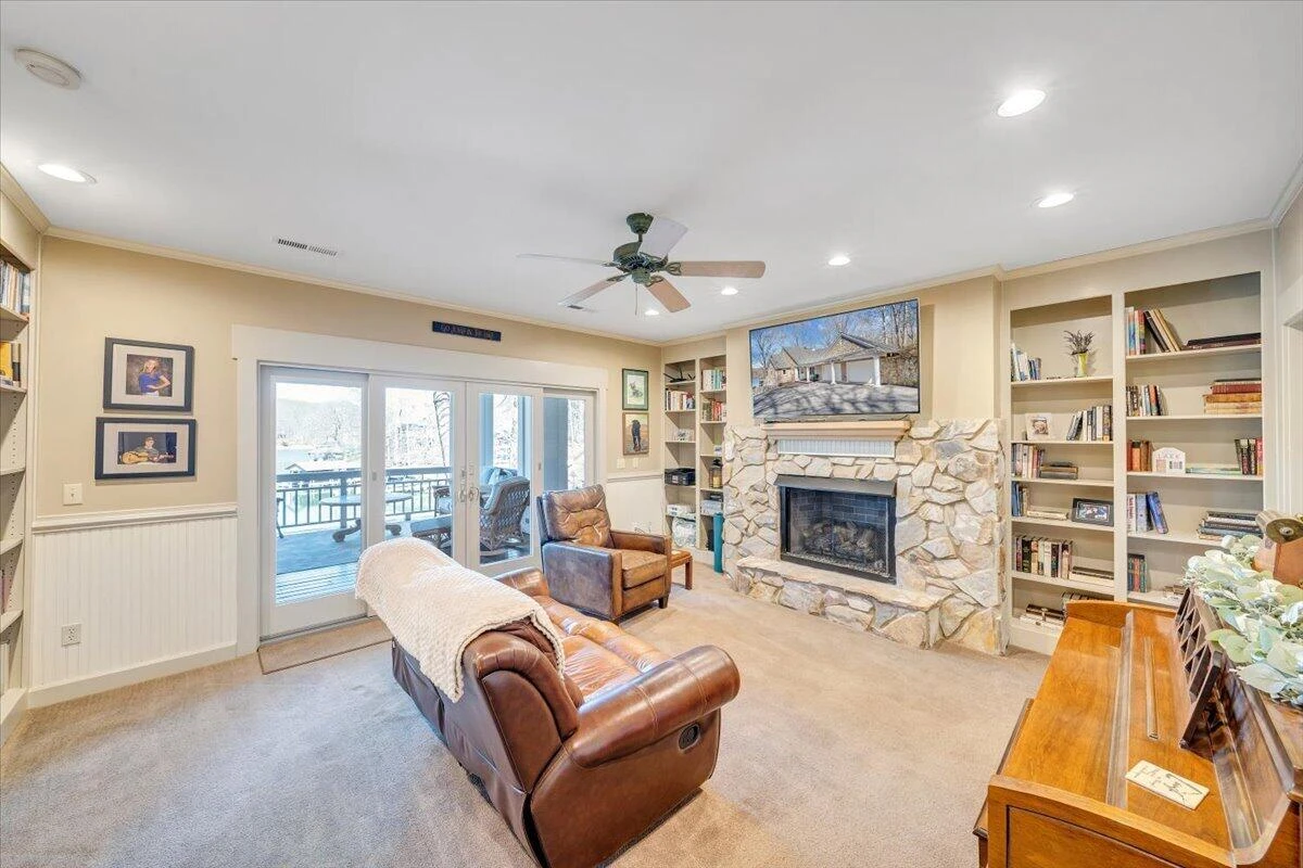 150 Waterwood DR - Photo 70