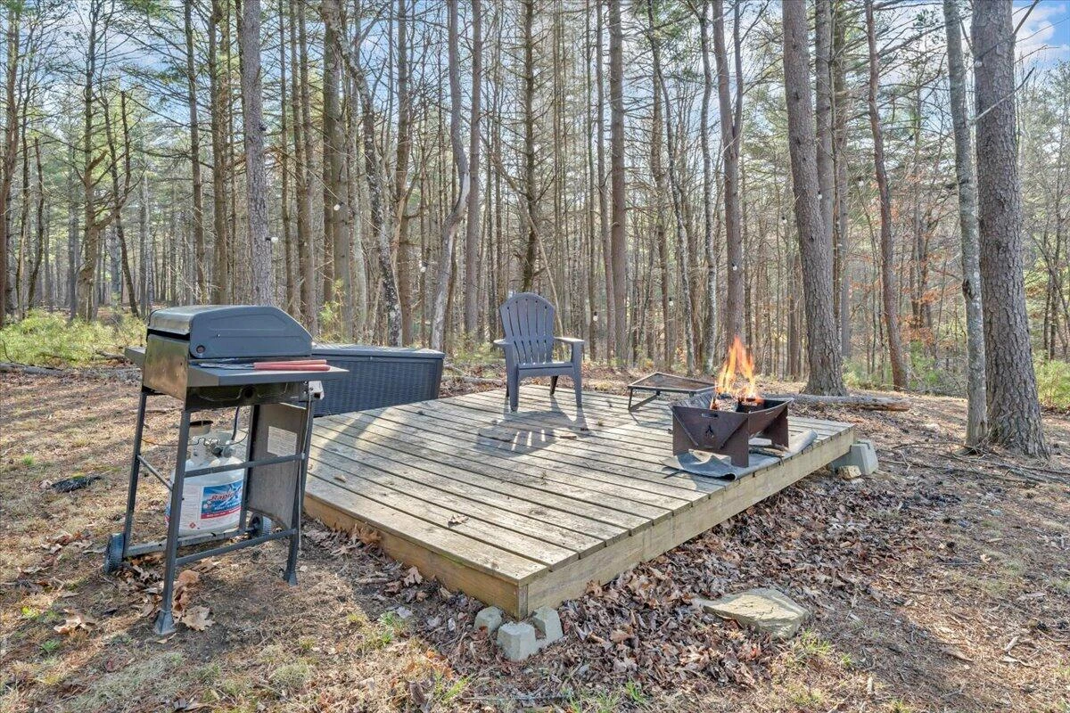 738 Jerry LN NE - Photo 30