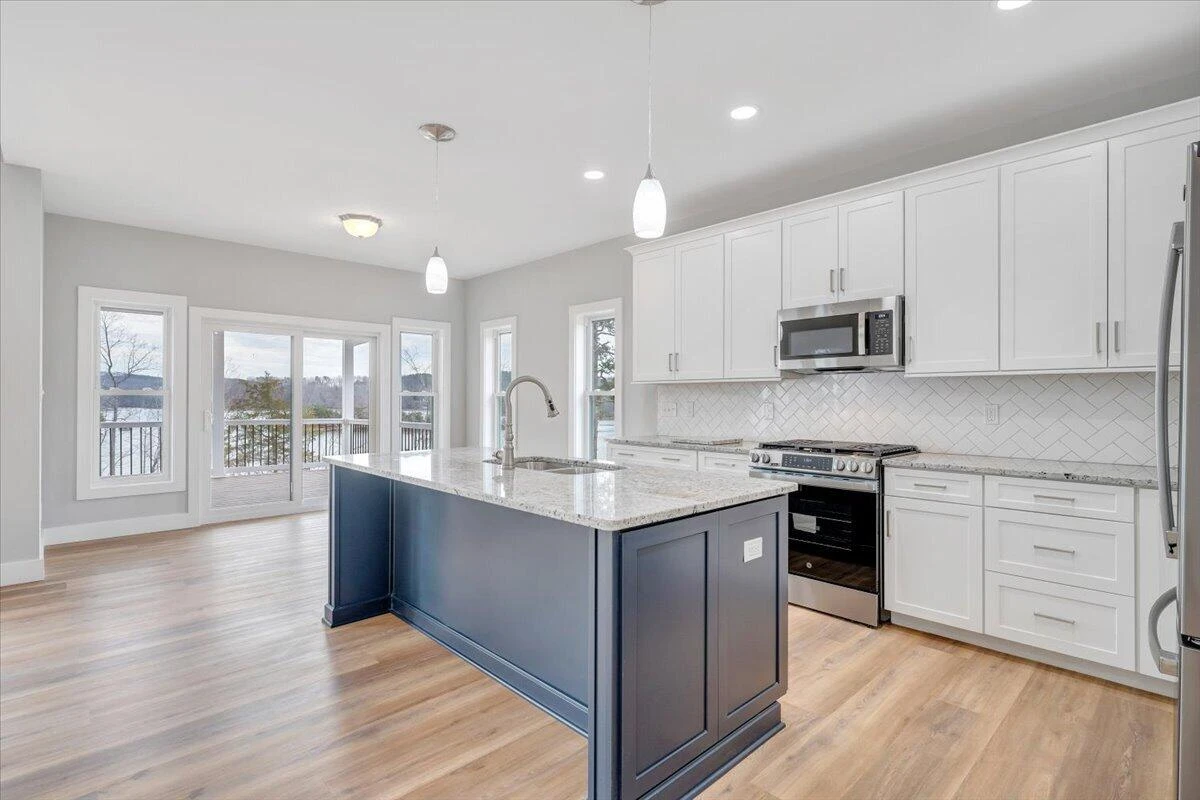 1216 Runaway Bay RD - Photo 19