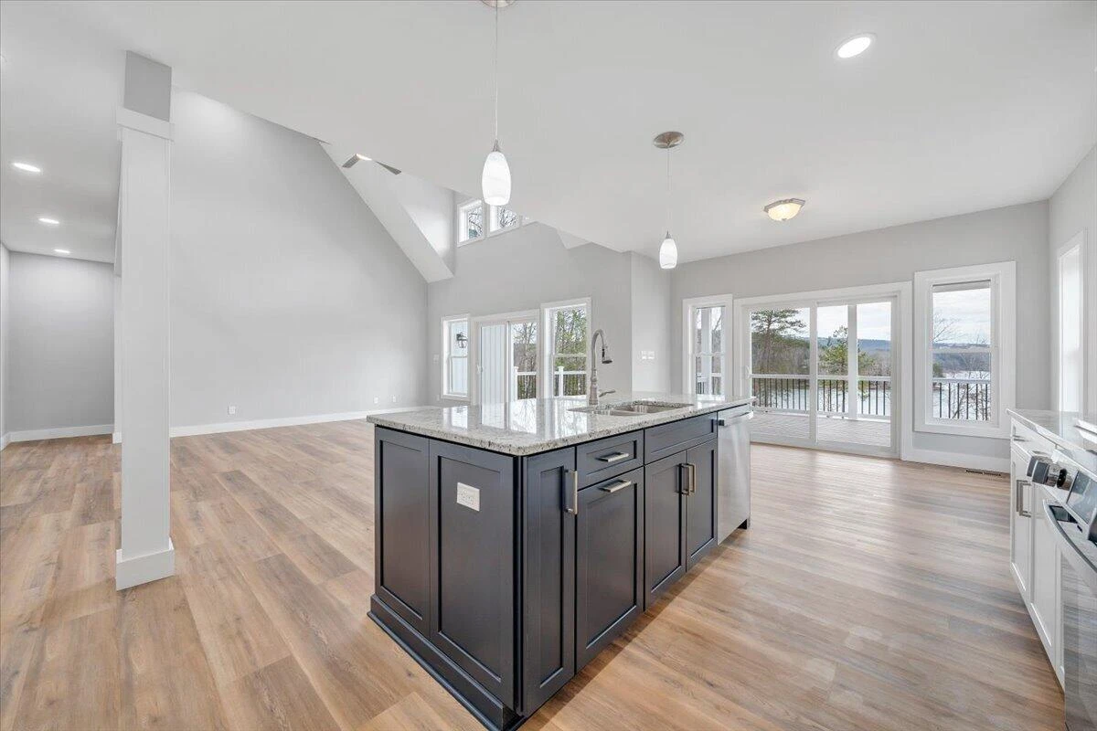 1216 Runaway Bay RD - Photo 24