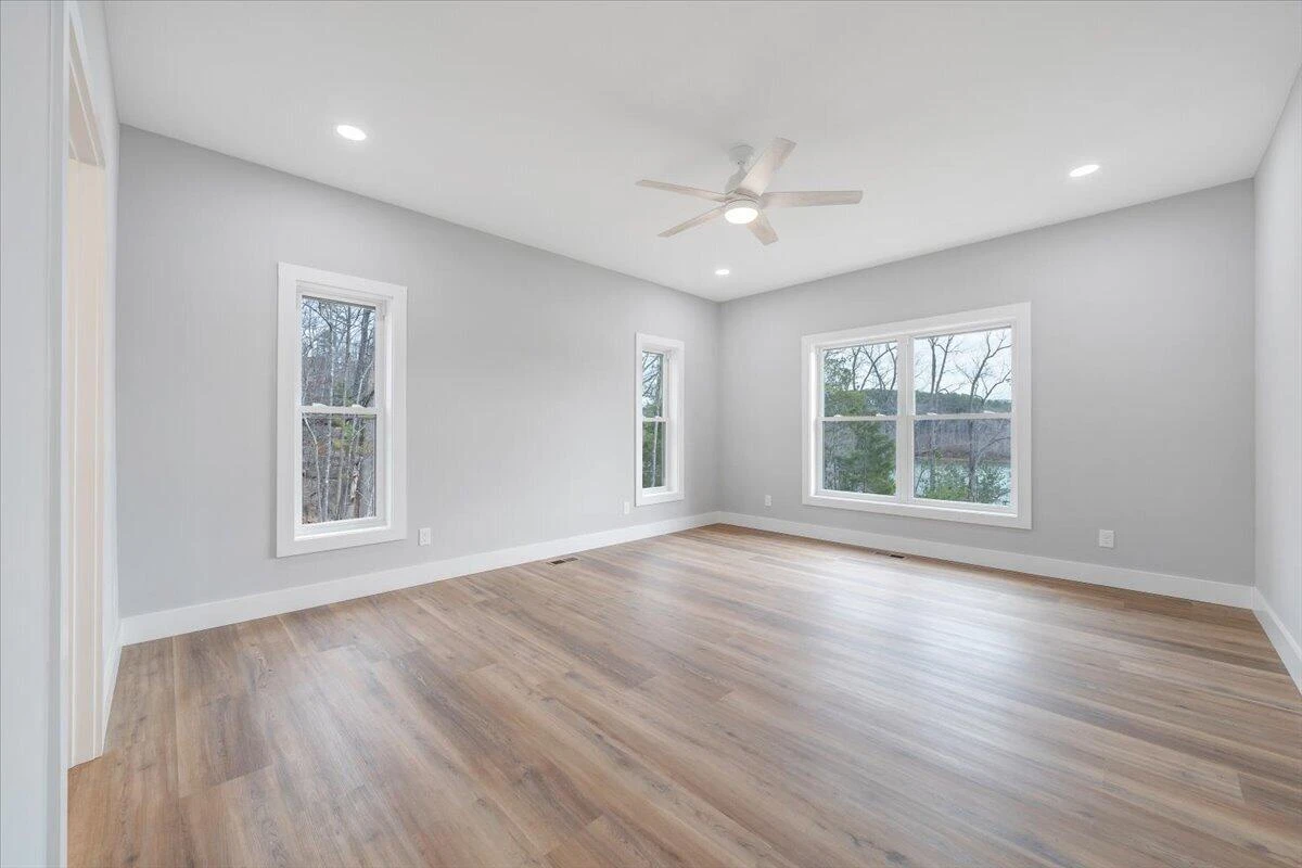 1216 Runaway Bay RD - Photo 29