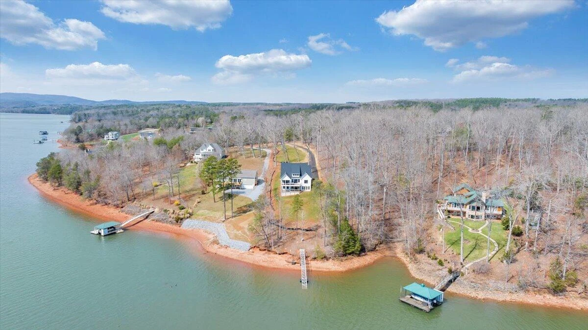 1216 Runaway Bay RD - Photo 84