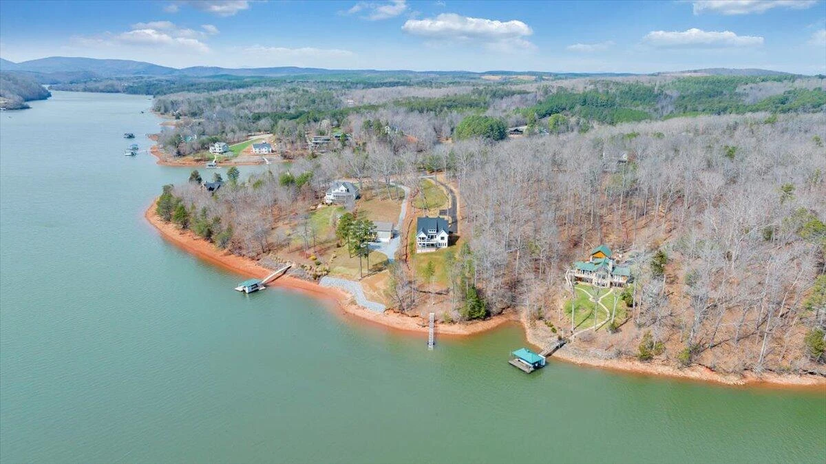 1216 Runaway Bay RD - Photo 85