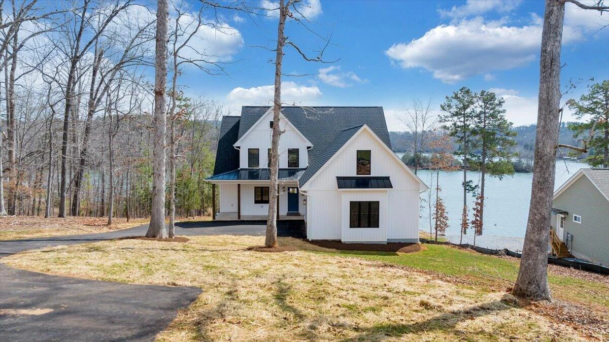 1216 Runaway Bay RD - Photo 95