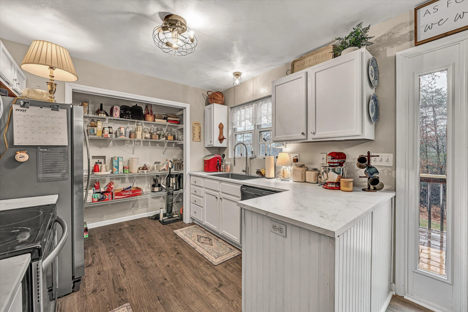 1328 Morewood RD - Photo 12