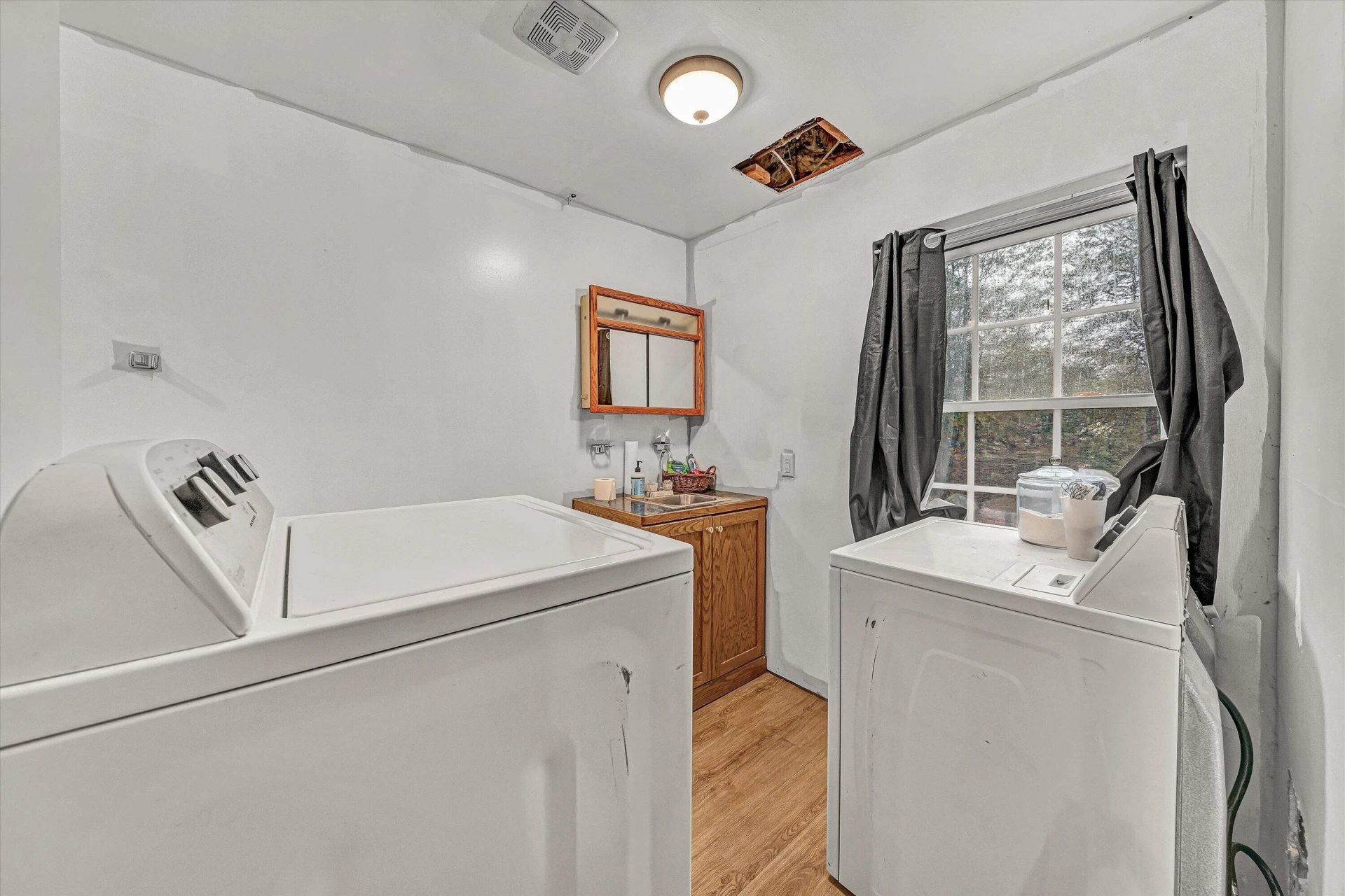 1328 Morewood RD - Photo 30