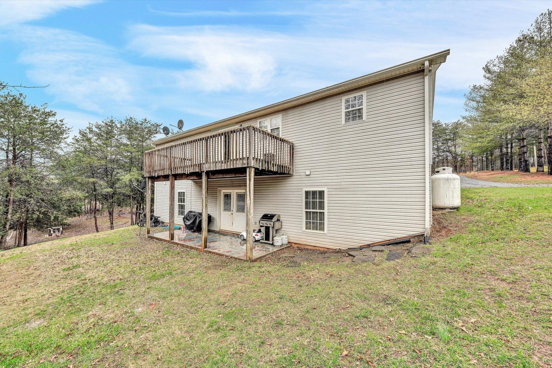 1328 Morewood RD - Photo 36