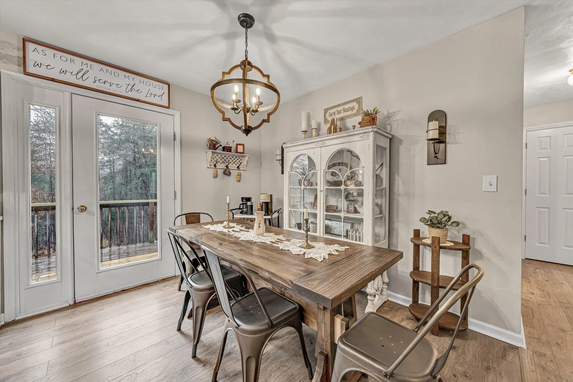 1328 Morewood RD - Photo 10