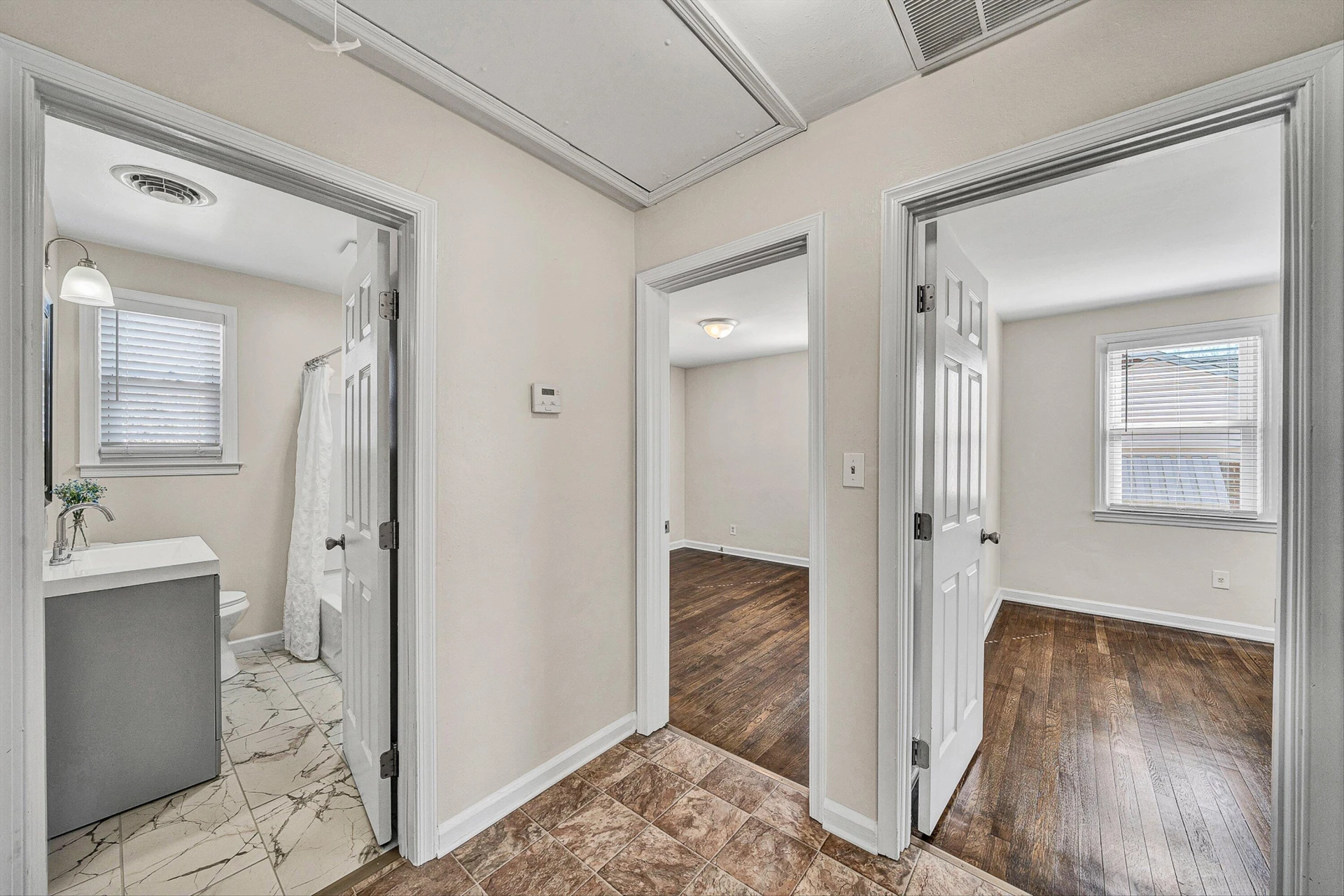 2705 Forest Hill AVE NW - Photo 13
