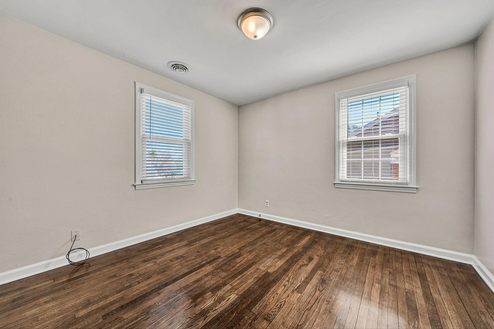 2705 Forest Hill AVE NW - Photo 15