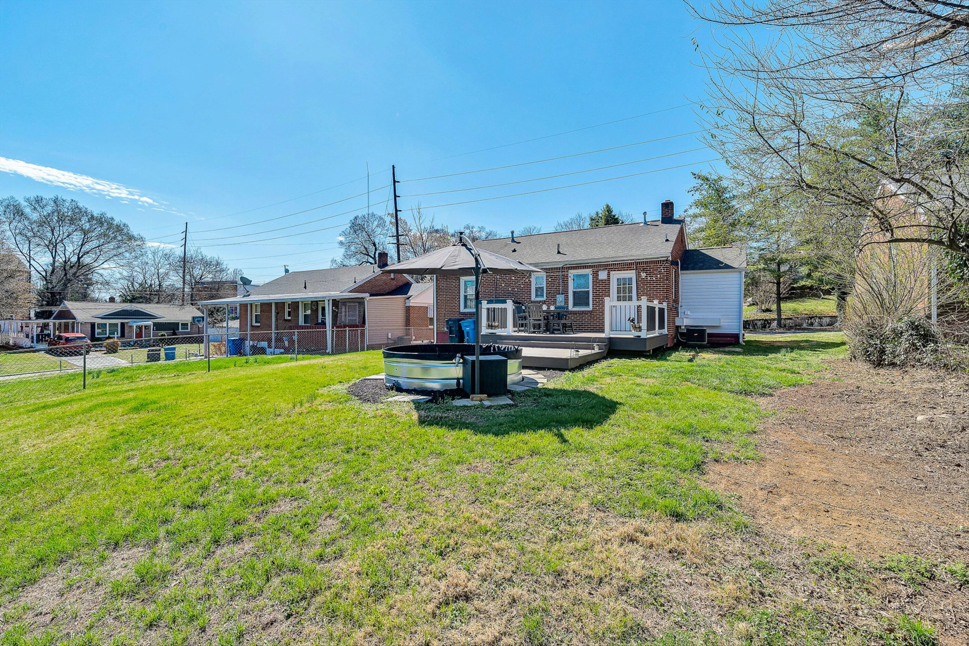 2705 Forest Hill AVE NW - Photo 25
